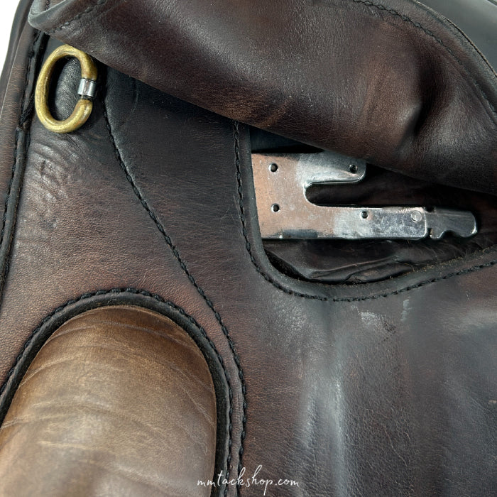 Hennig Dressage Saddle