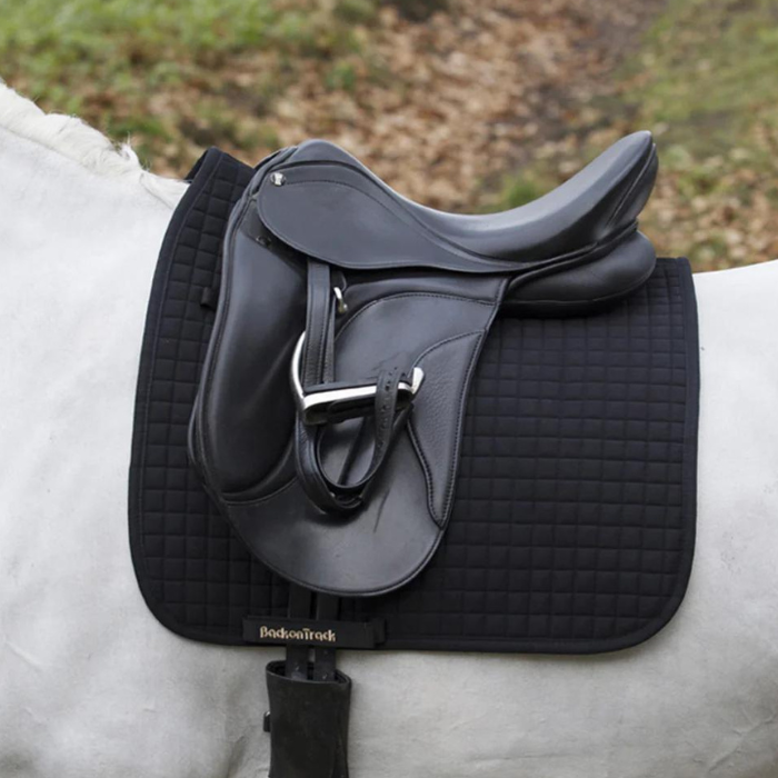 Back on Track Therapeutic Dressage Saddle Pad