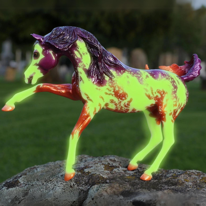 Breyer Spectre 2023 Halloween Horse