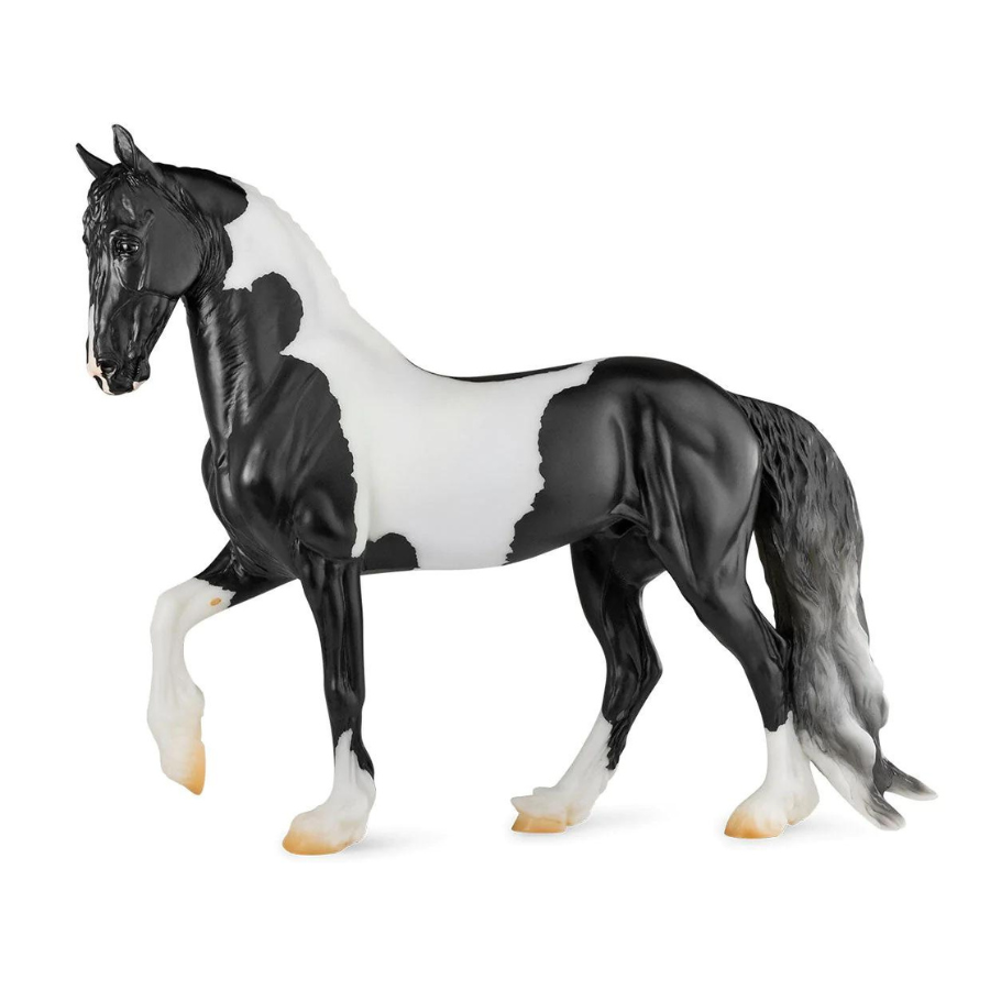 Breyer® Battlefield Angel HP