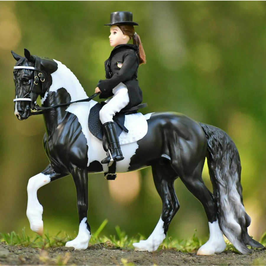 Breyer® Battlefield Angel HP